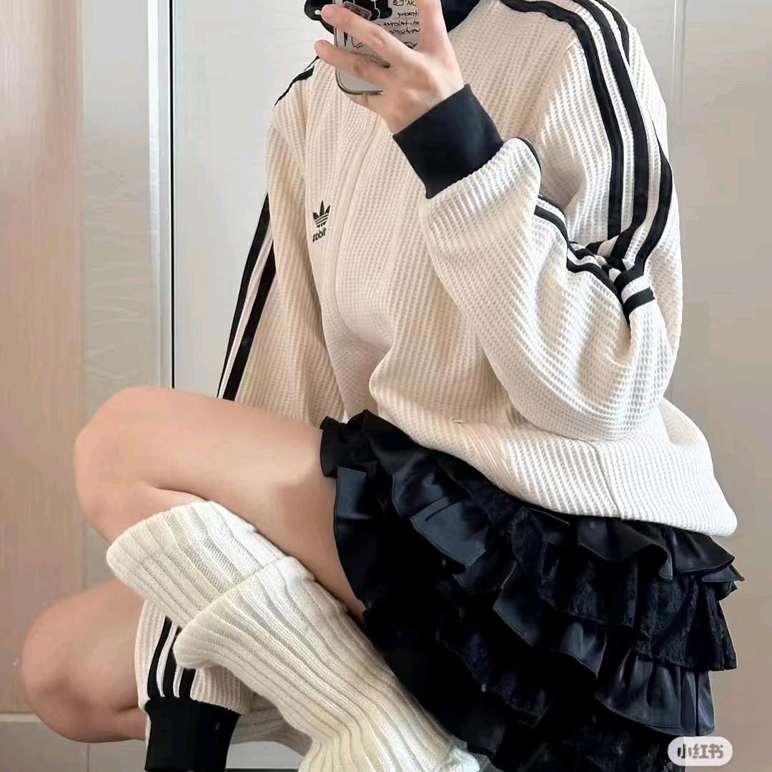 JORCIVON聚沙时尚女装专卖店