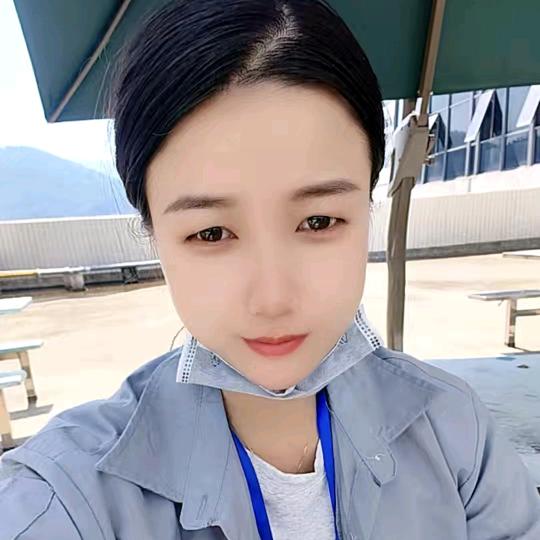 @Pet Fei'er alone 💕