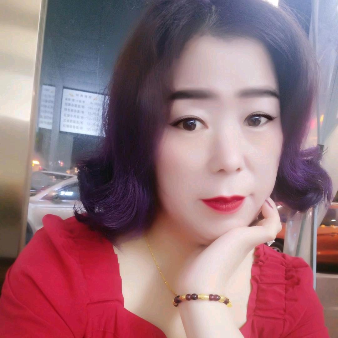 文静的微笑