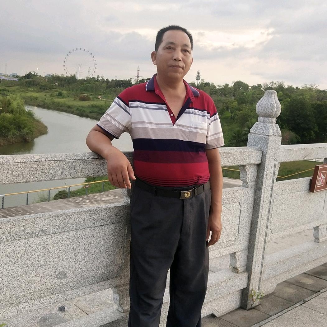 黄忠海