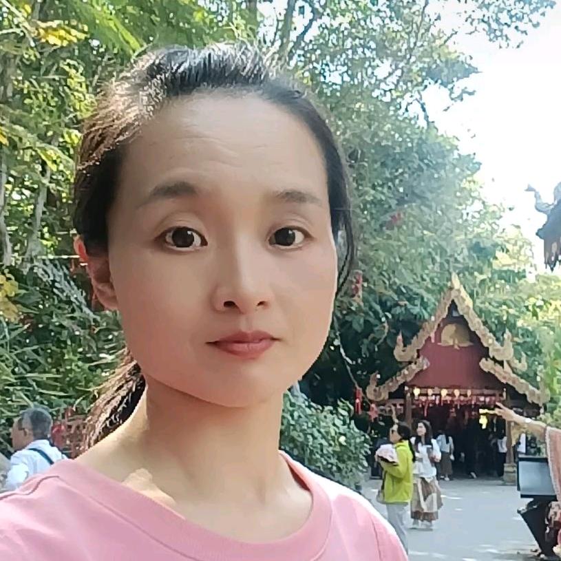 九妹早7点日常健身/搞创业校旁摆摊