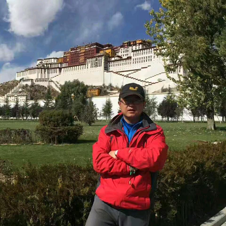 呼伦贝尔摄影领队阿图