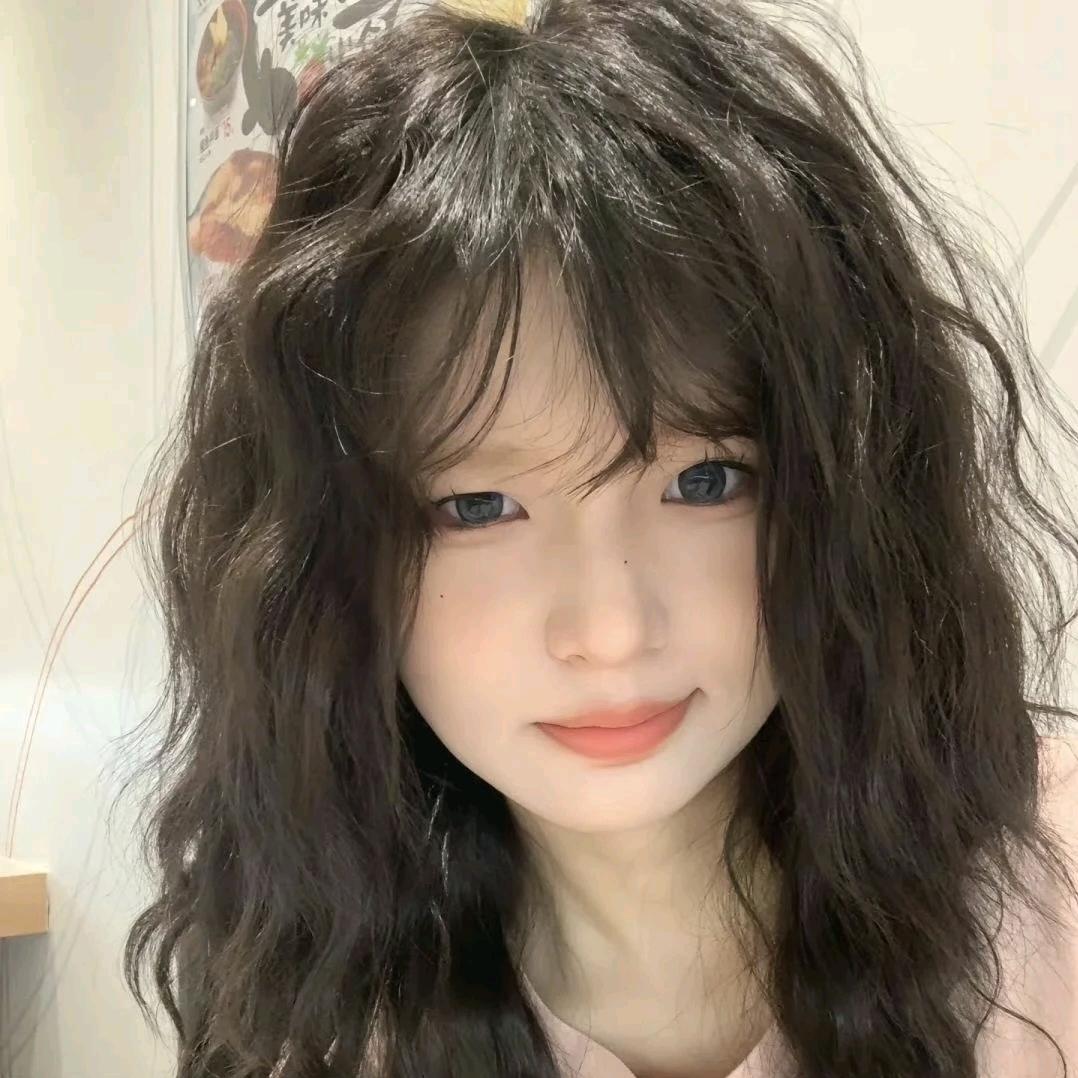 笨蛋美女