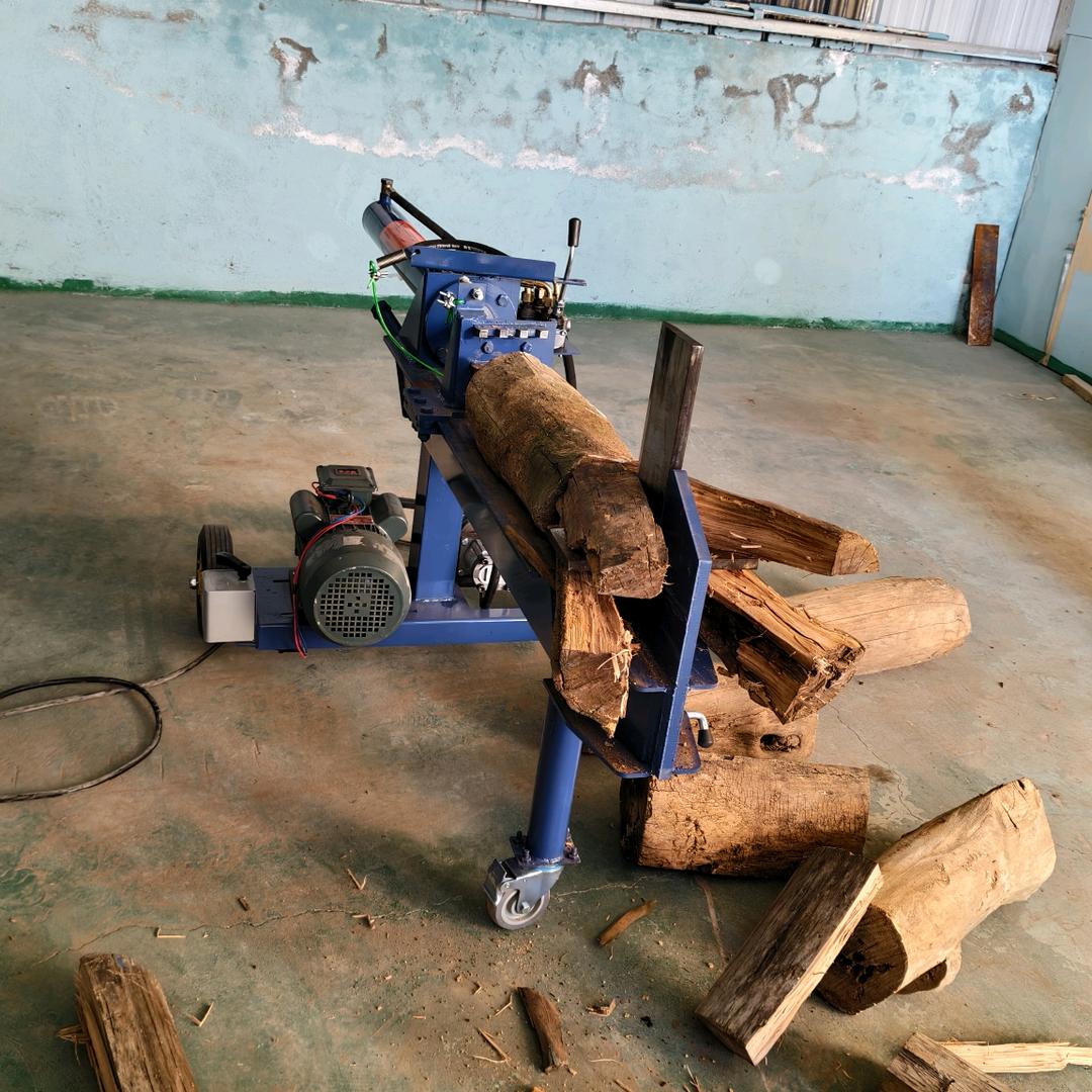 电动液压劈柴机