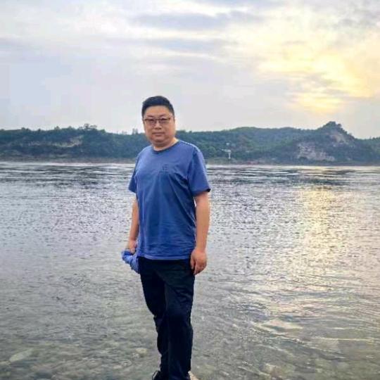 胖哥（风中佩奇）