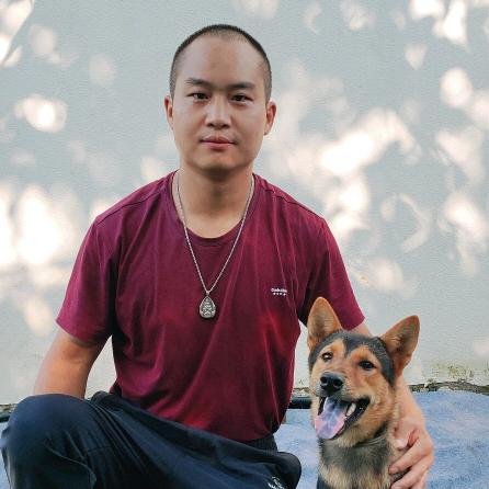 训犬师典飞
