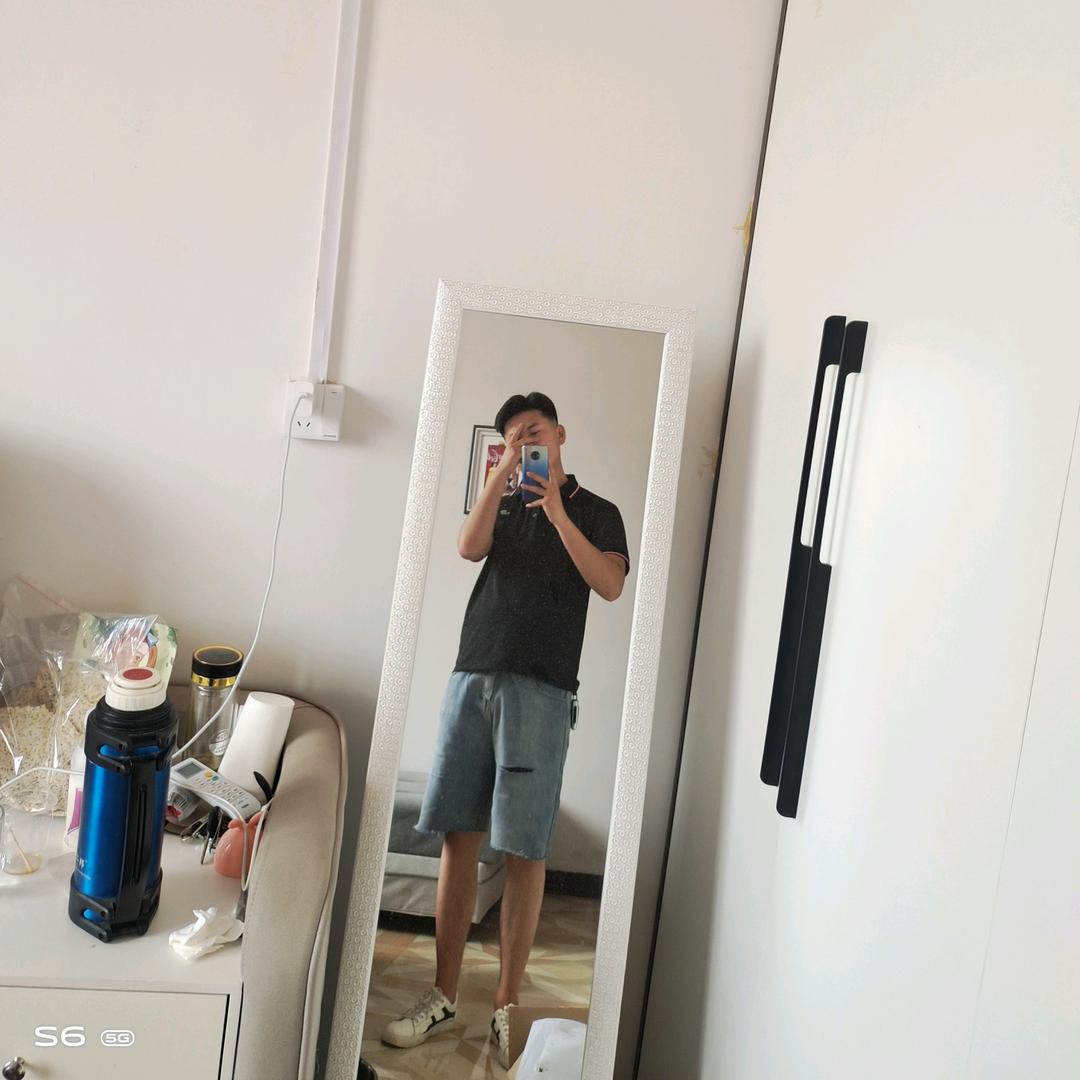 痞帅✔4.o
