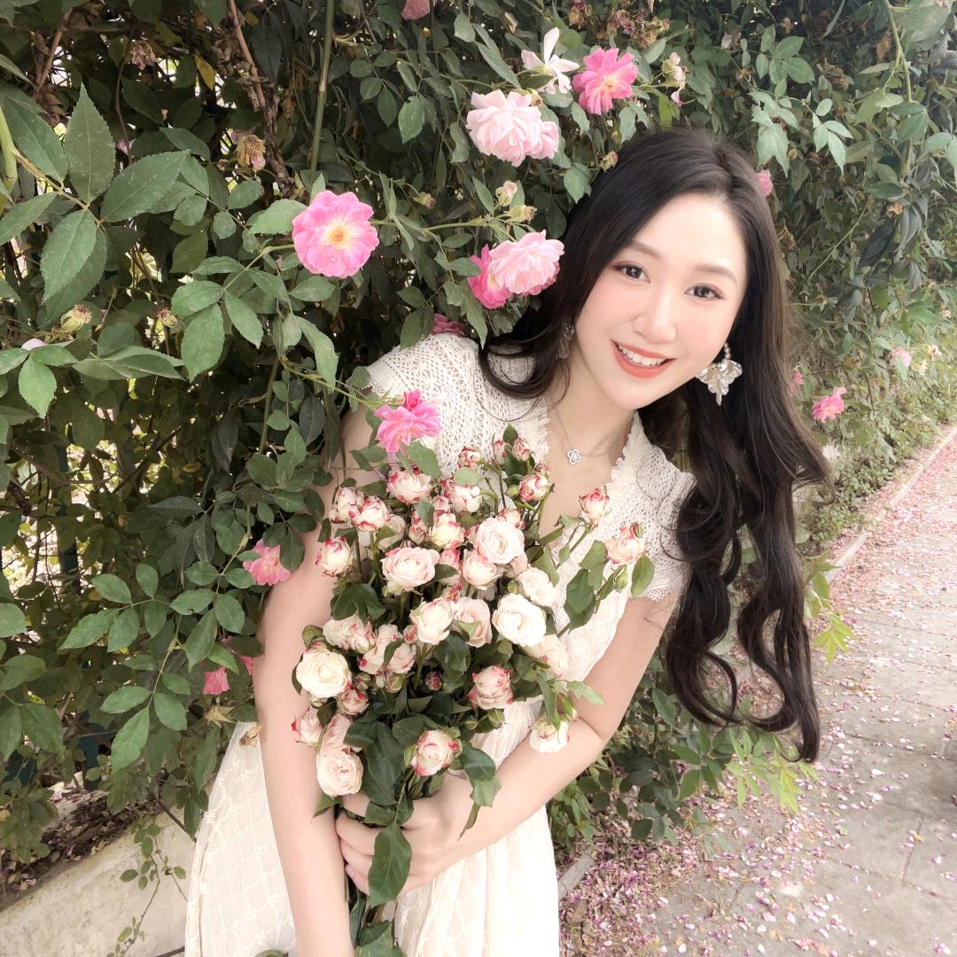 力力大美眉