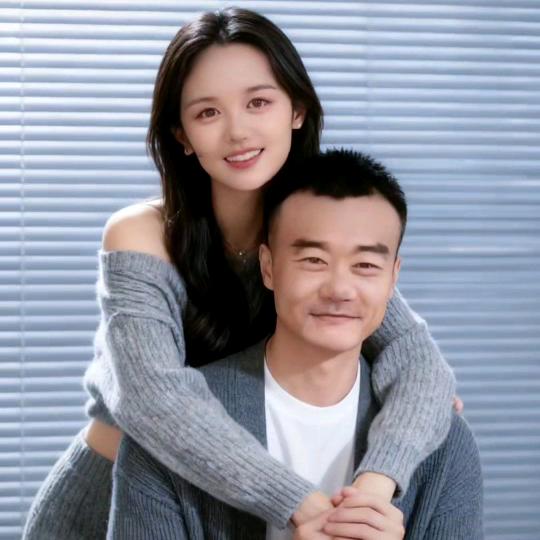 王静（拒绝私聊)