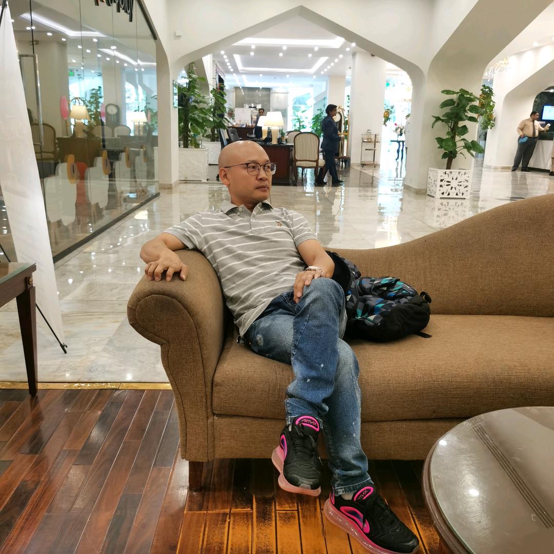 為｛幸葍｝努力