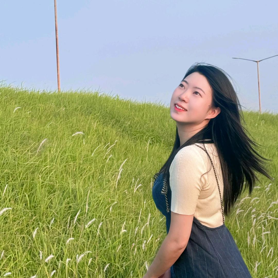 小饭团🦋