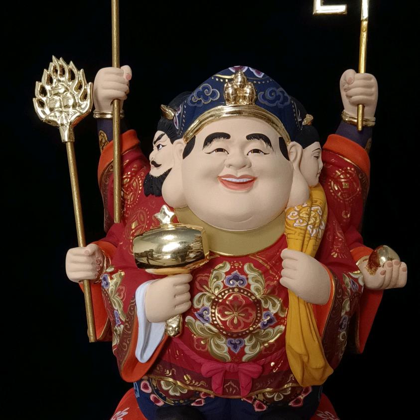 神韵佛缘木雕馆