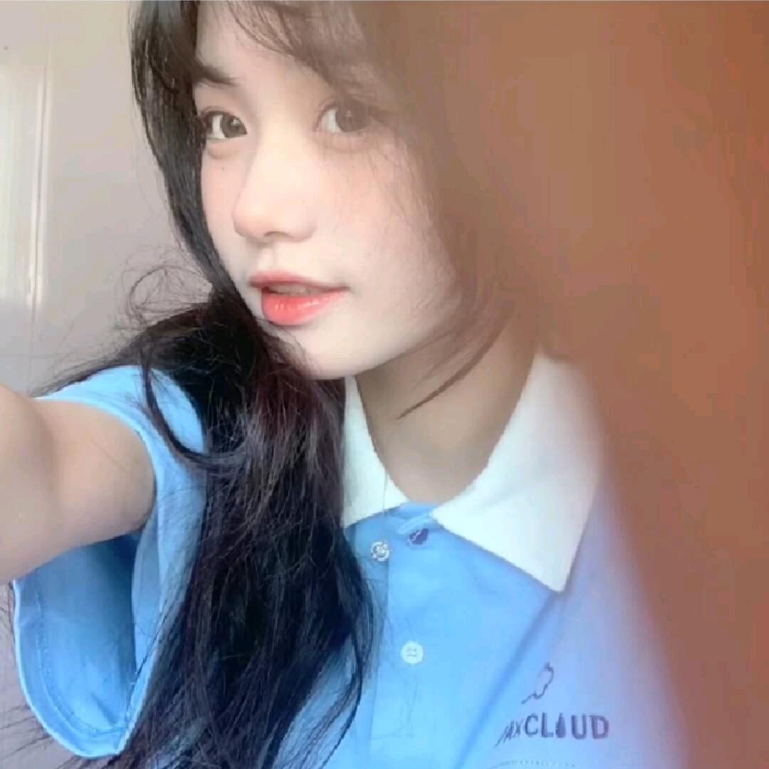 耍酷的板凳