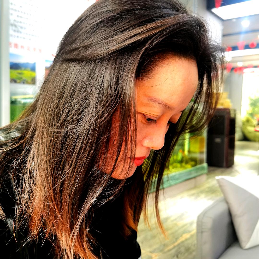 有重量的风。布依世家，千年传承！