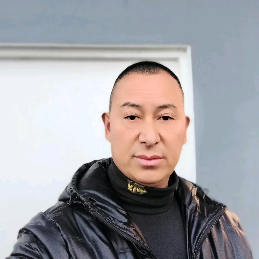 斌哥高价报废车回收