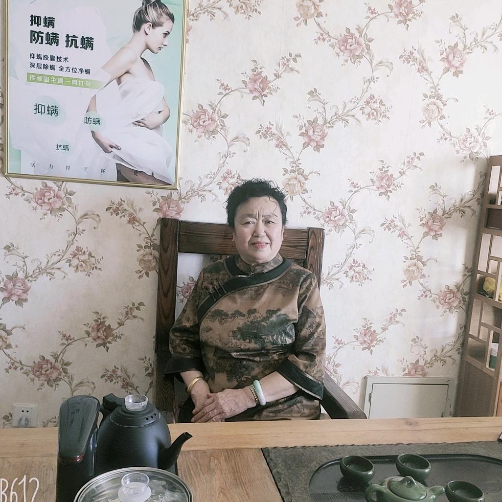 欣欣向荣.