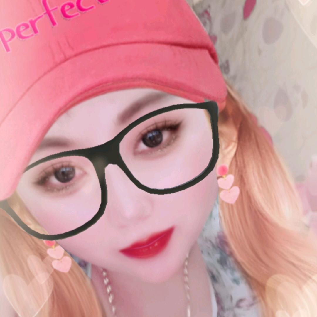 ╭(╯♥雪╭(╯