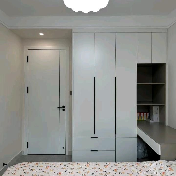 华南城移门先生