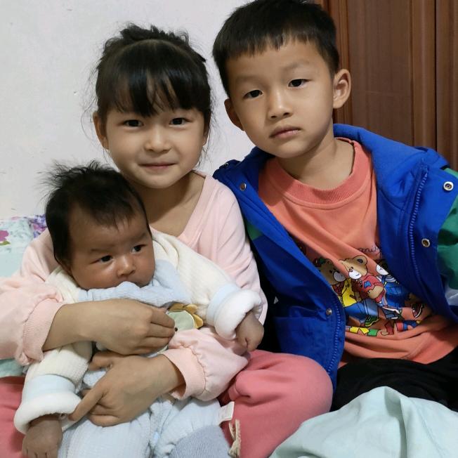 梓柳铭婷