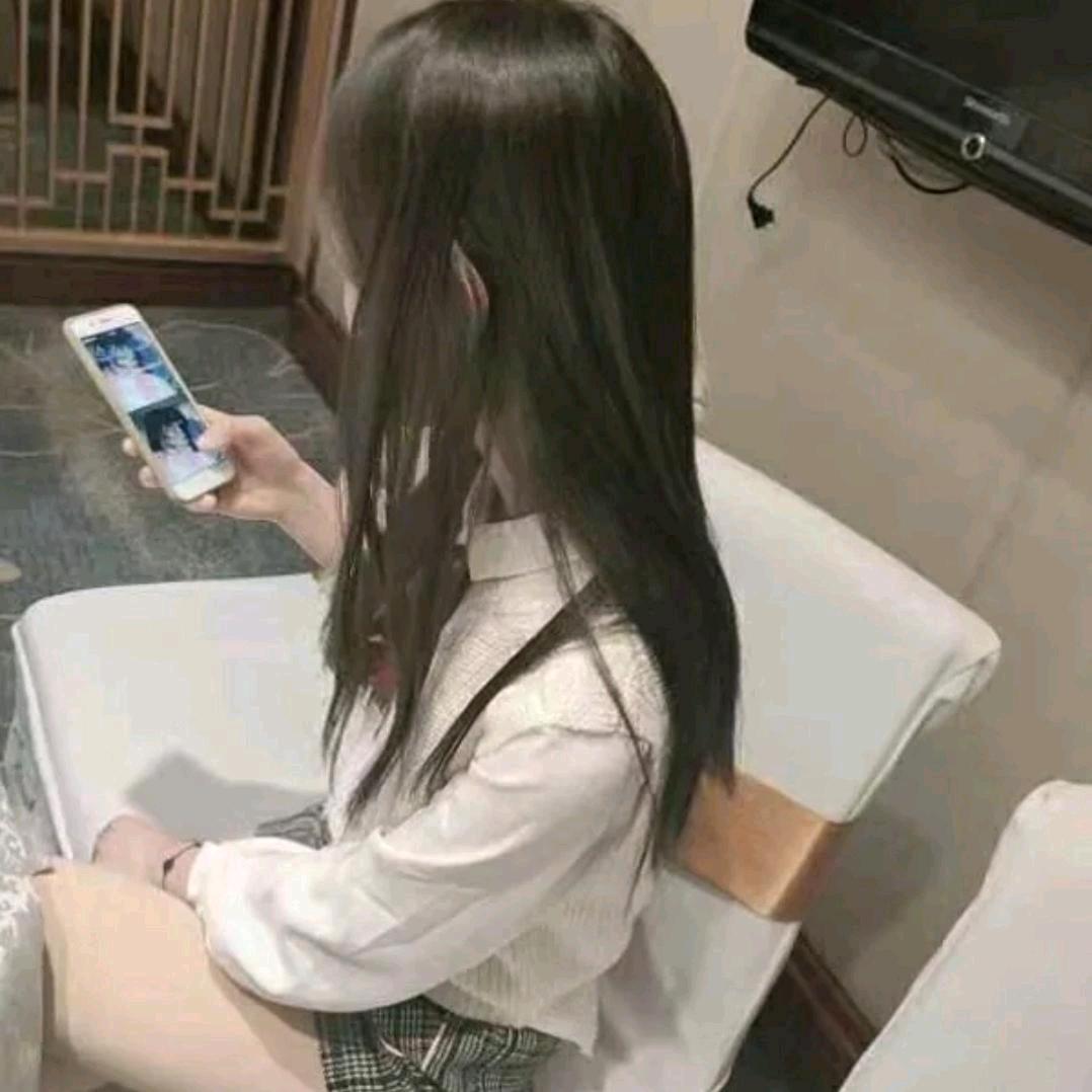 一根小腿毛～👌🏻