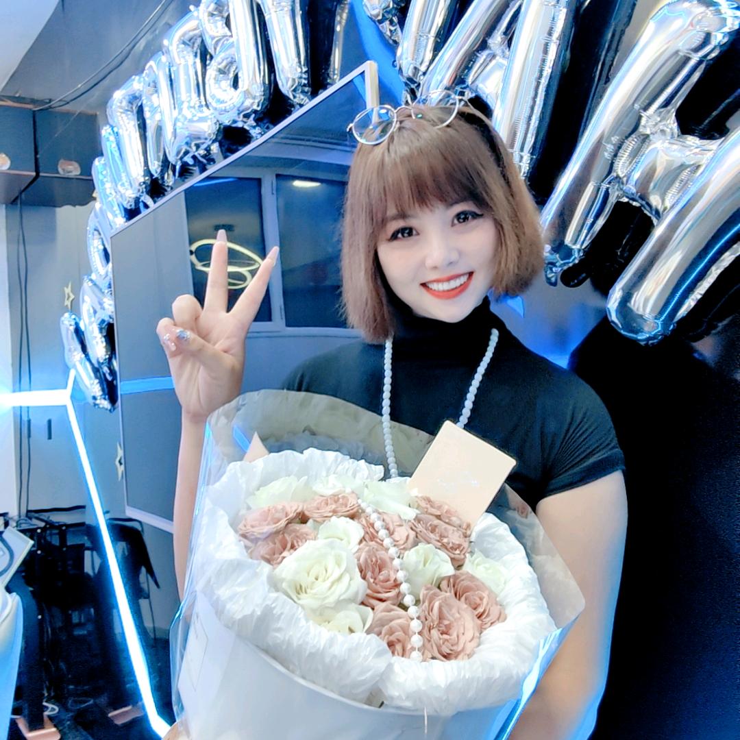 @梅子姐