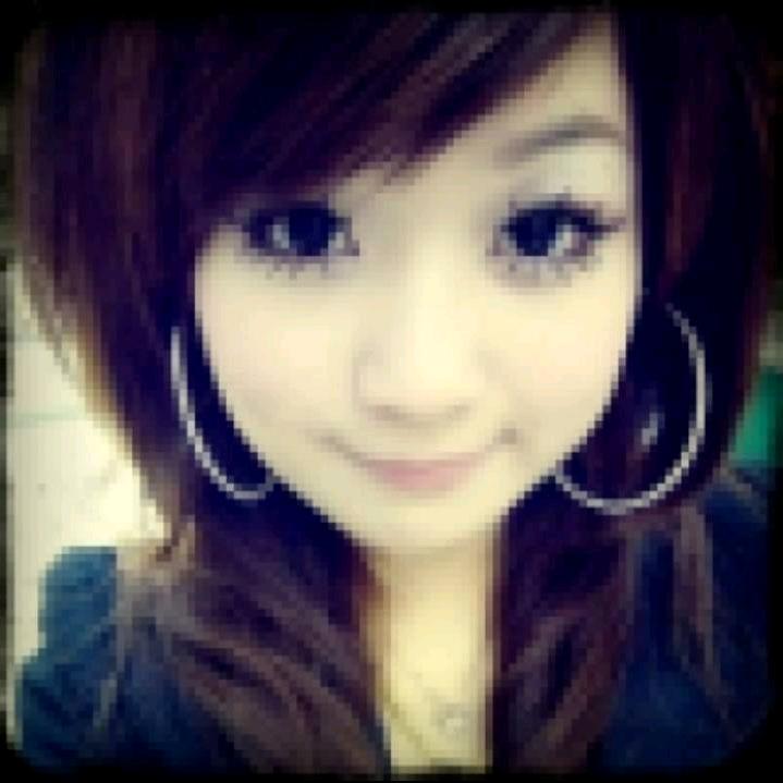 urlretrieve。