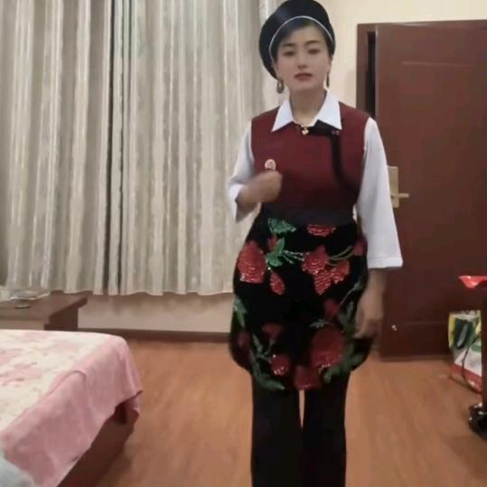 ：萍水相逢：