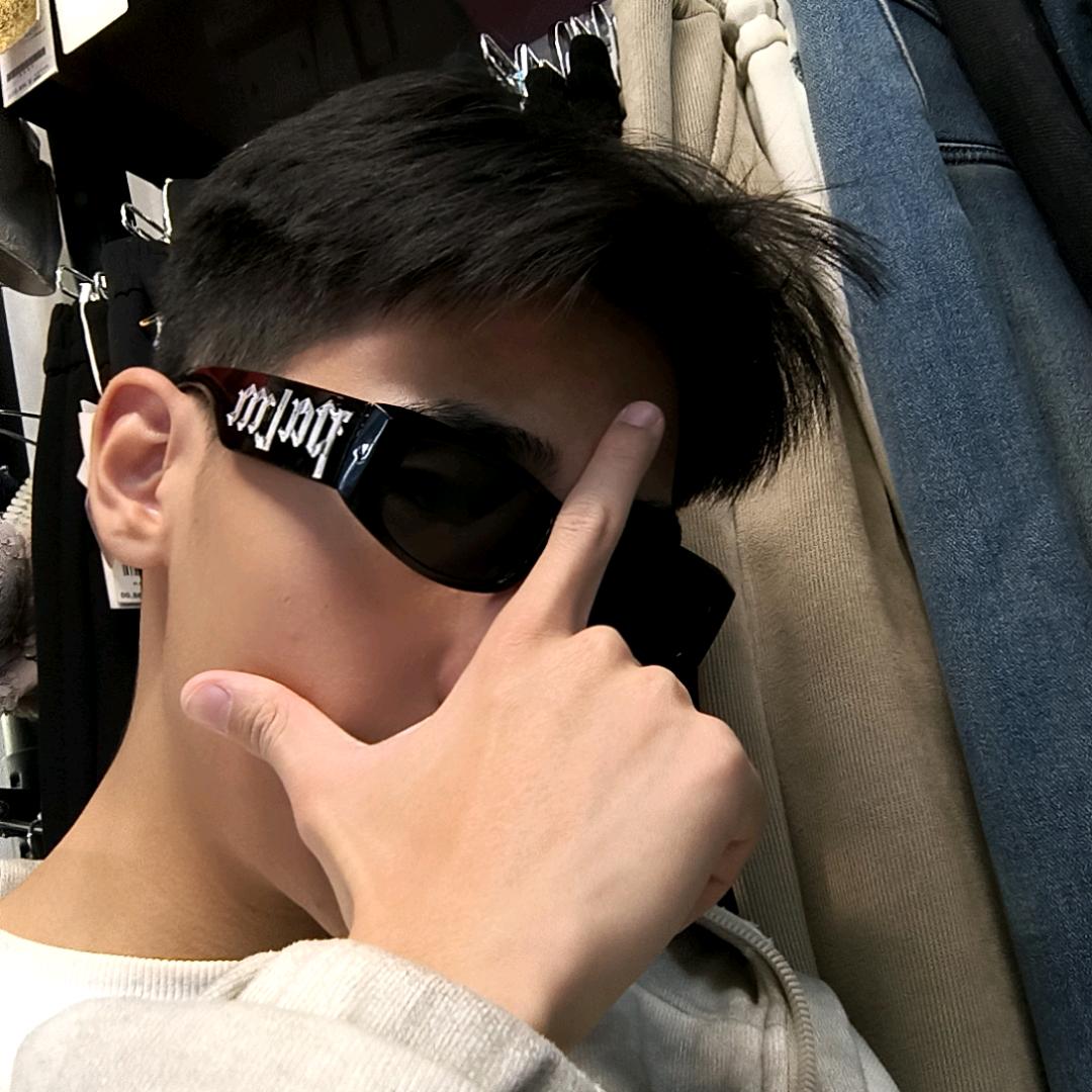 @不染.🐷᭄