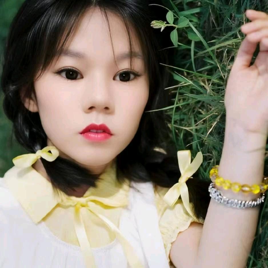 小琴琴家居装饰画