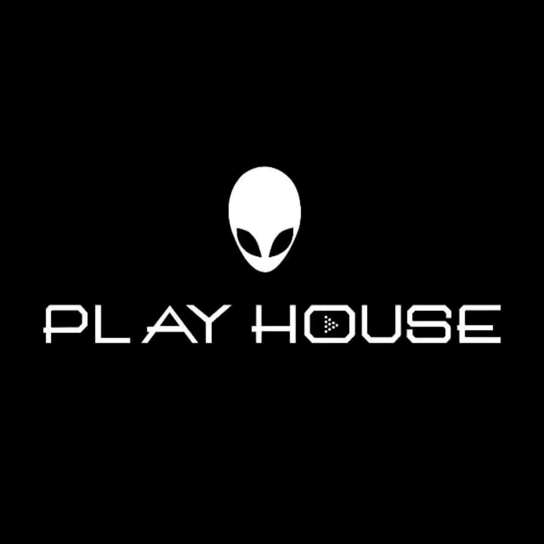 PLAY HOUSE