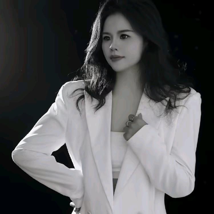 肖肖（卫浴批发）