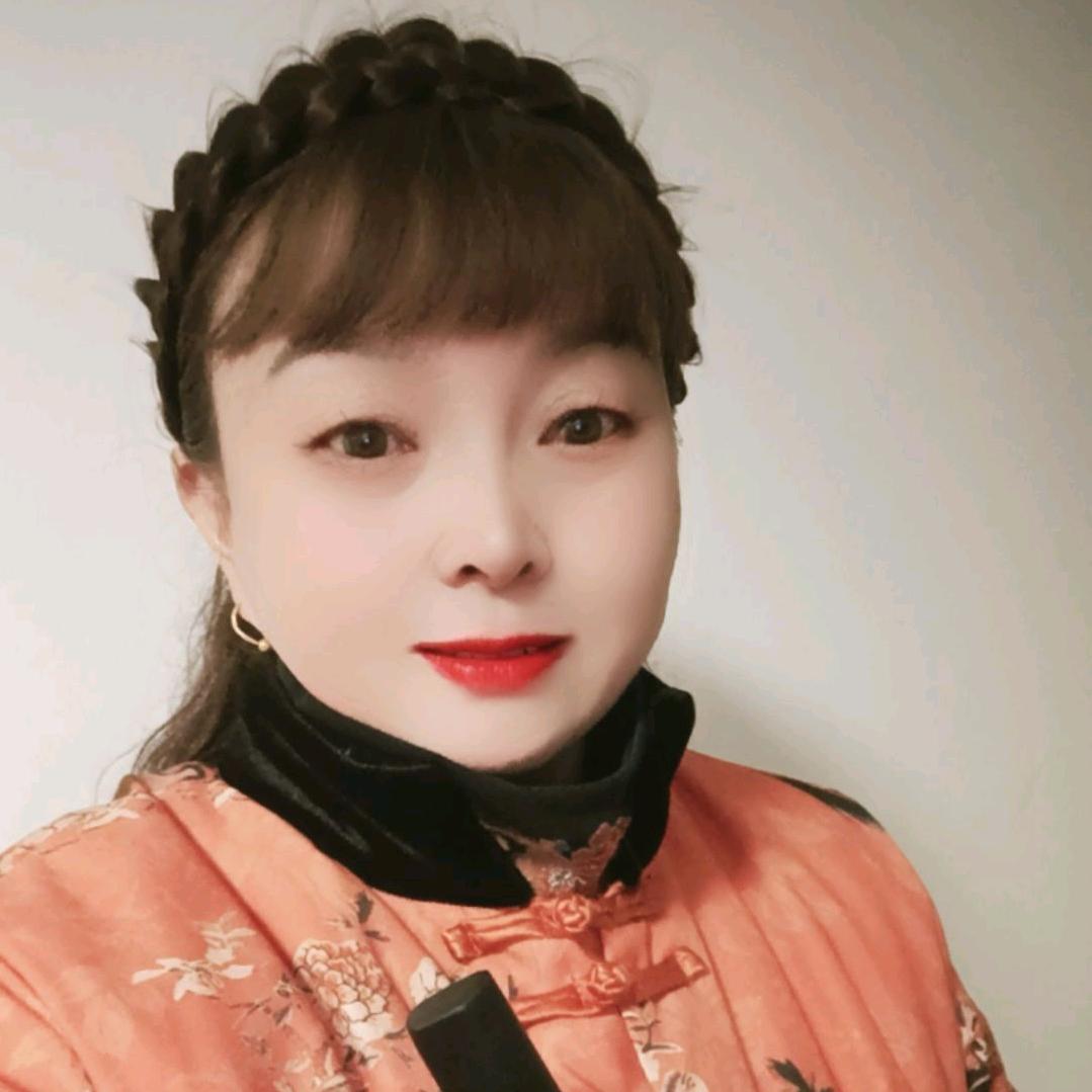 霞姐首播上午9点38分开播