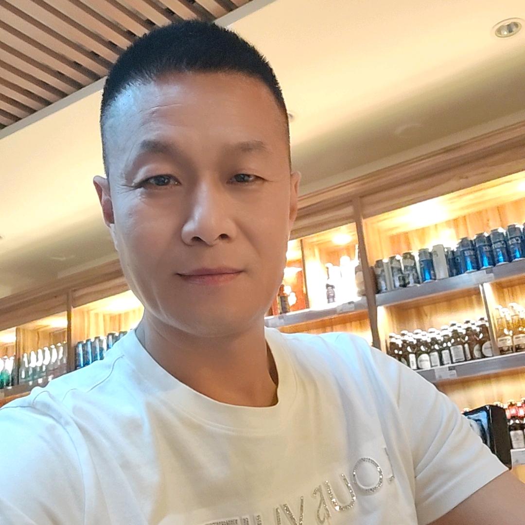 景泰拾酒酒庄-尹杰