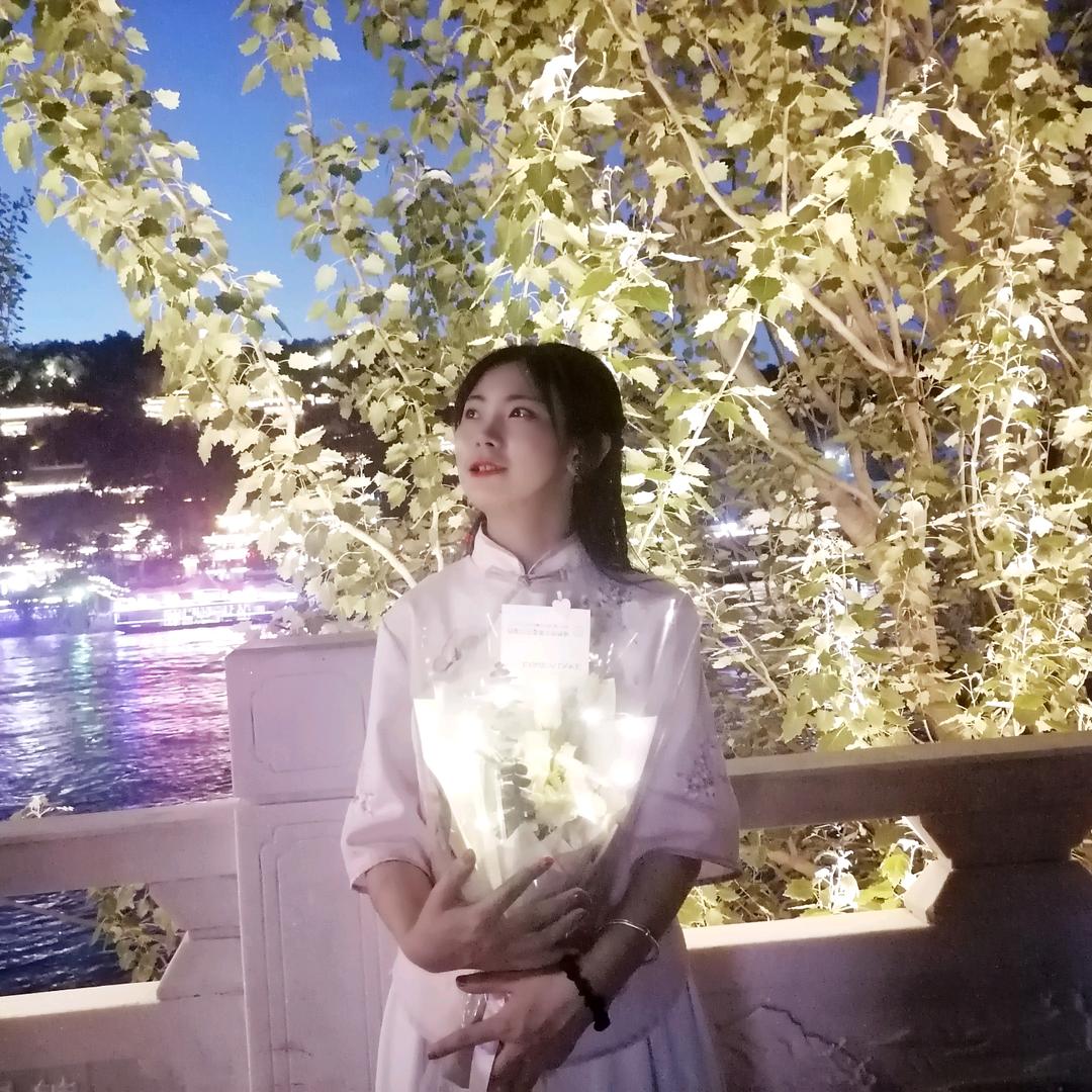 @藏在日落里等你