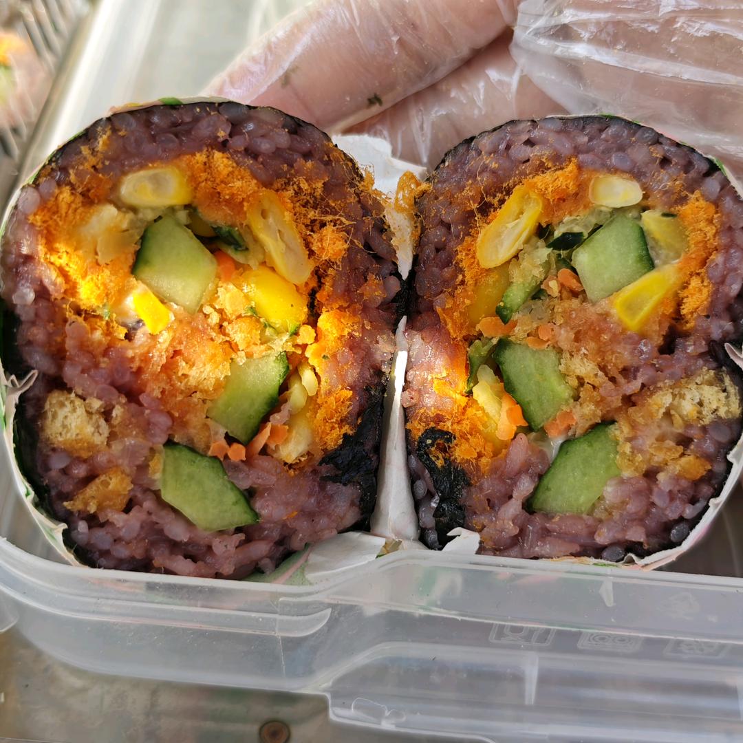 欣欣家紫米饭团🍙🐯