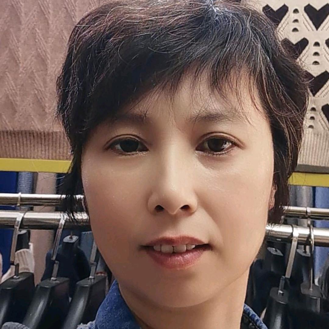 羊绒衫量身定做陈姐