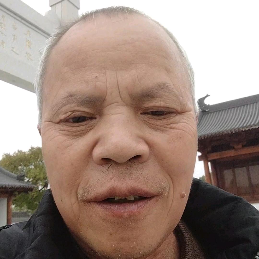 黄贵华
