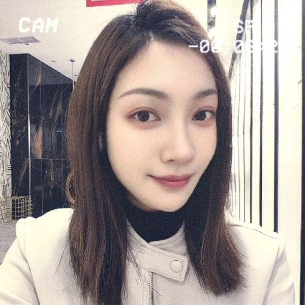 李李♥