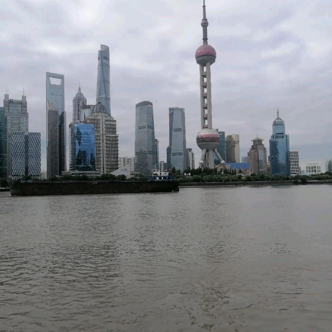 扈军