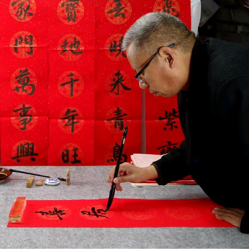 吕梁远