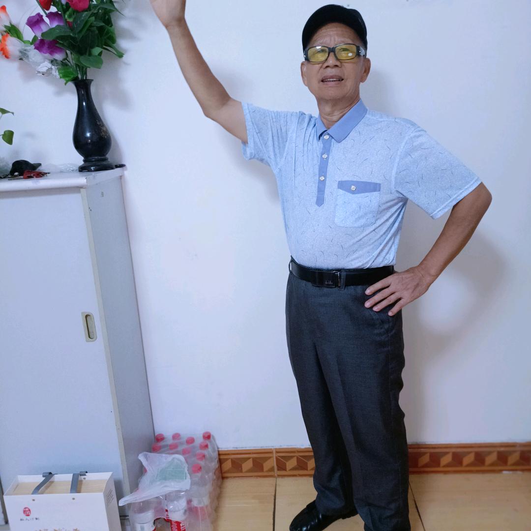 伏先生