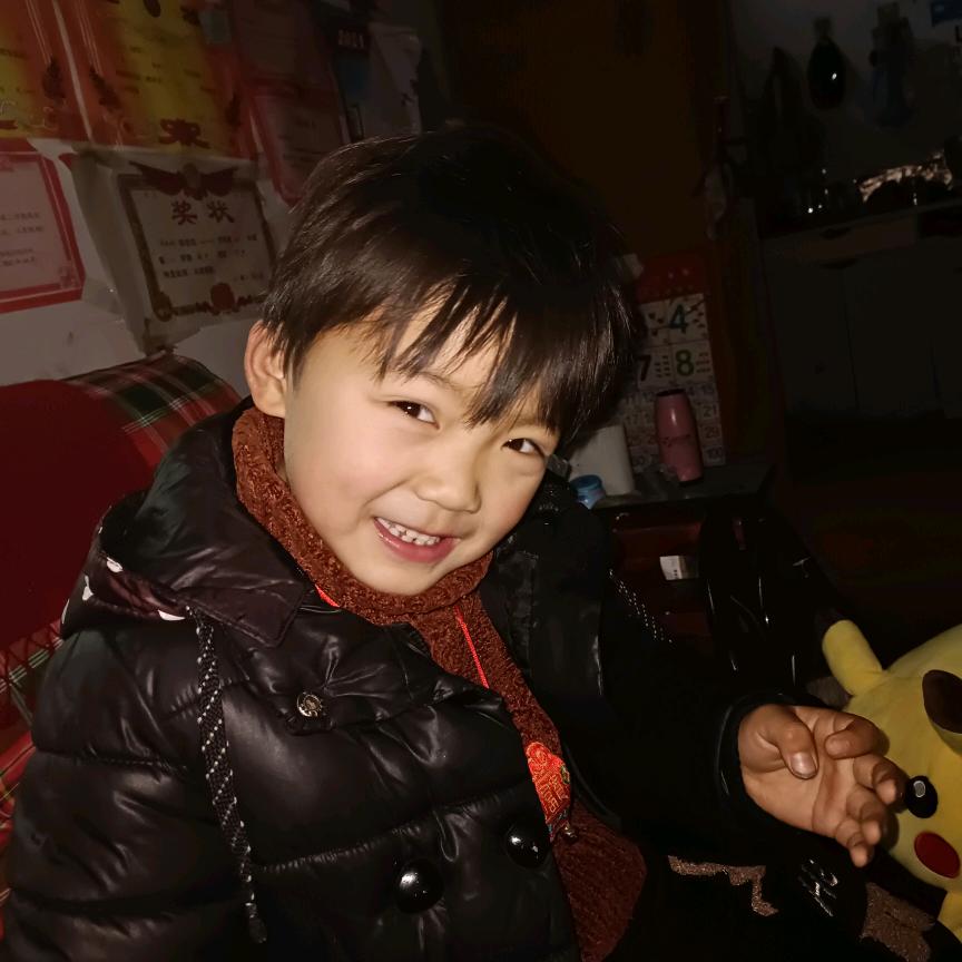 小帅哥