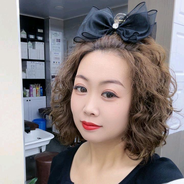 昌吉市四叶草女装文化西路店