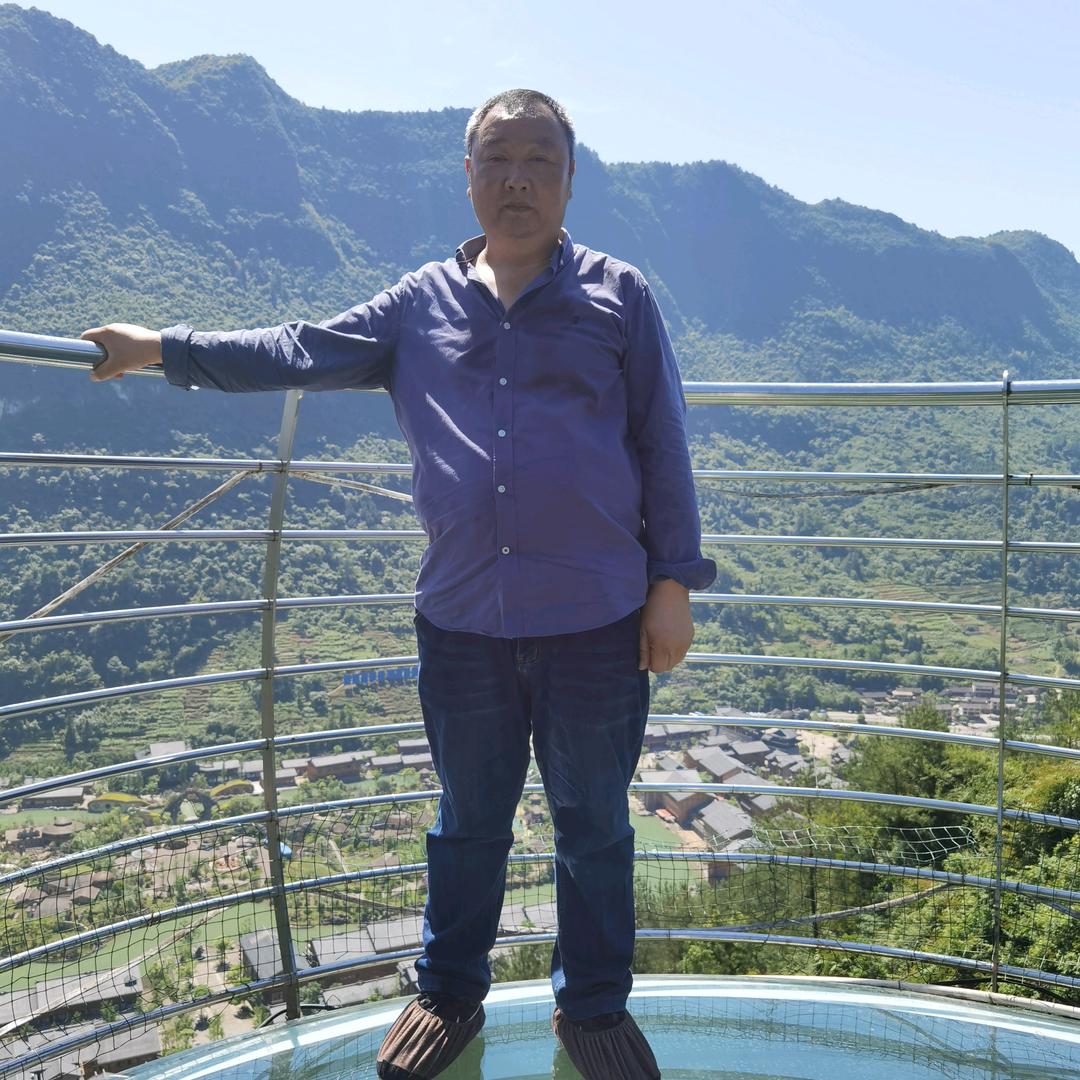 华小林
