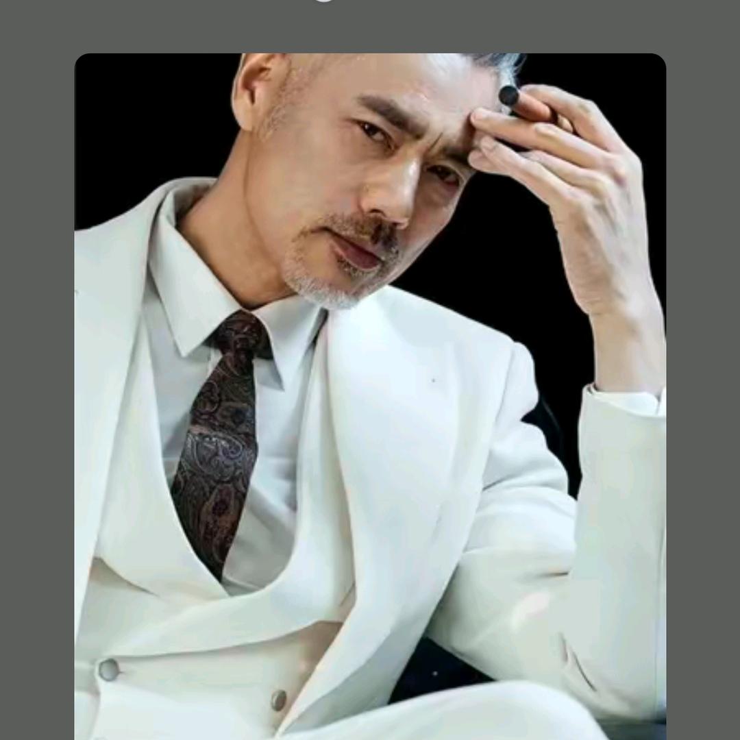 ：坚持，，，瓦工，，程孟禄