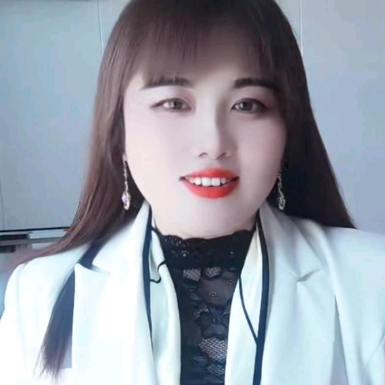 鸿鑫悦衣橱