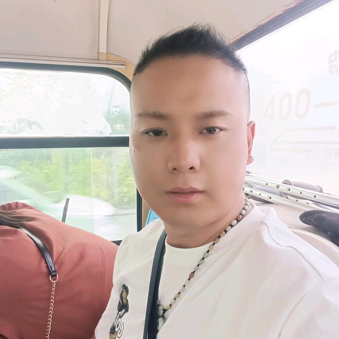 送货小哥