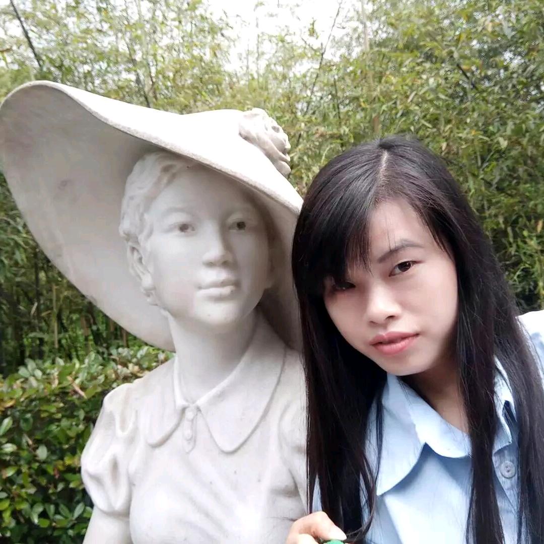 摇玲子
