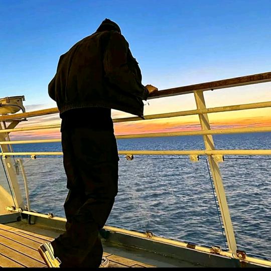 隔壁老蔡干啥都不赖