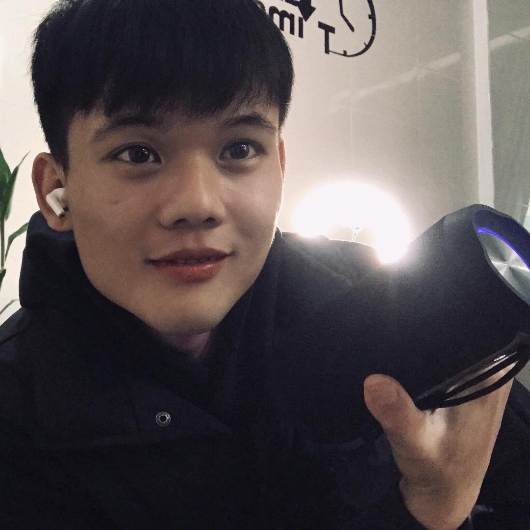 亦士文🎤